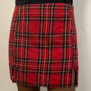 Plaid High-Rise Slit Fray Hem Mini Skirt